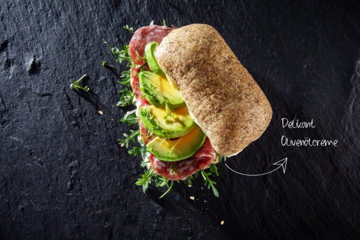 Trendsetter-Snack mit Olivenölcreme